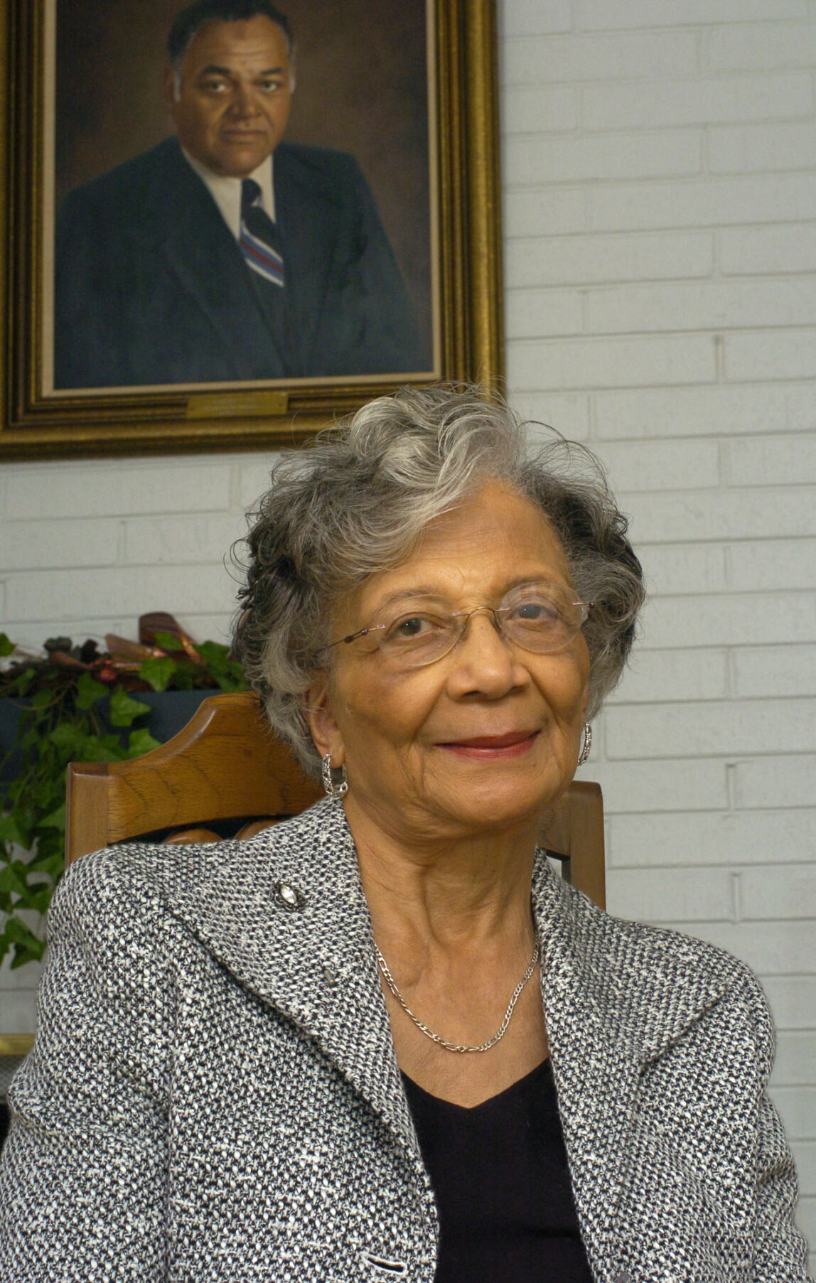 CLARA GAINES